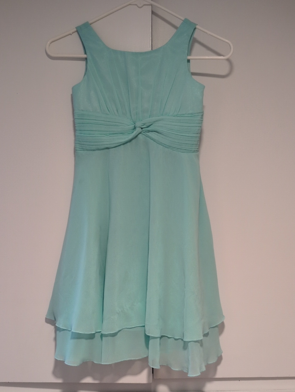 Sleeveless Mint Green Twisted-Waist Girls Formal Dress